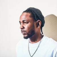 Kendrick Lamar VS Drake : un nouveau diss track qui relance le clash des titans !